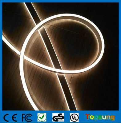 Lampu neon fleksibel sisi dua yang dipimpin dengan daya rendah 4,5w 8,5*18mm