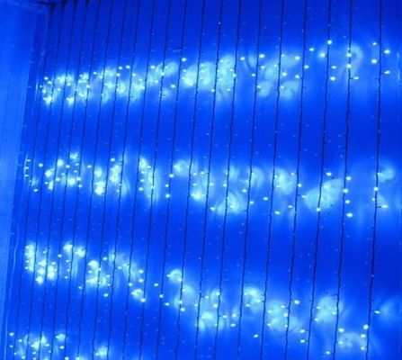2016 baru dirancang 110V luar biasa terang lampu natal air terjun untuk luar ruangan