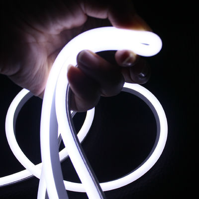 24v panas putih mini neon led strip lampu 6 * 13mm ukuran mikro silikon material shenzhen pemasok